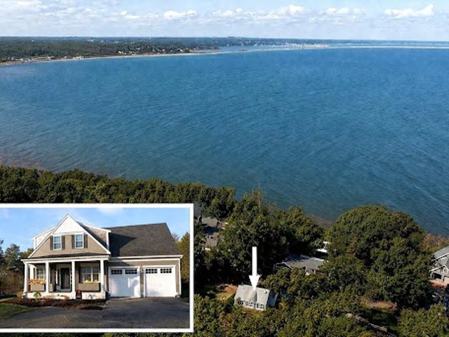 House for sale in Manomet, Massachusetts