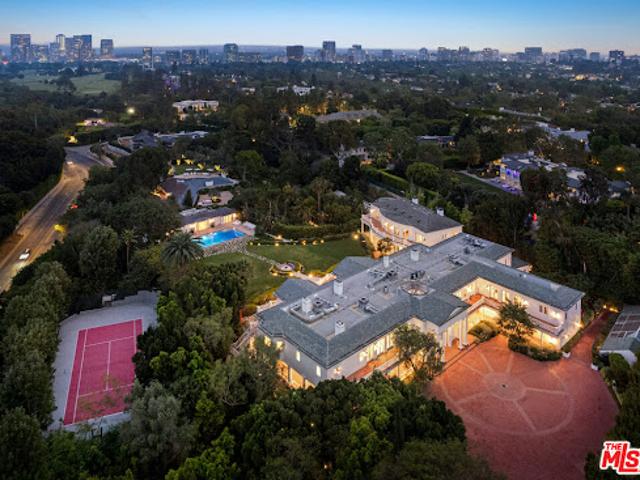 House for sale in Canoga Park, California