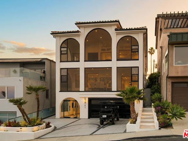 House for sale in Canoga Park, California