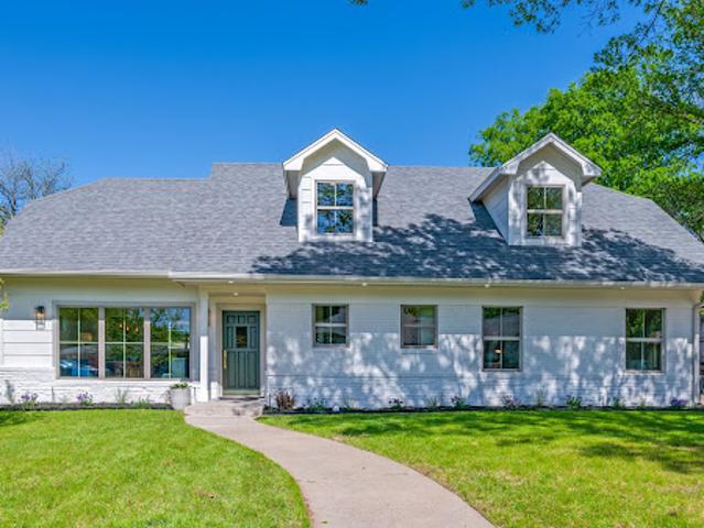House for sale in Fort Worth House for sale in Fort Worth
