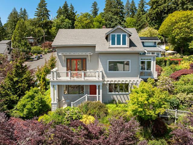 House for sale in Oregonia