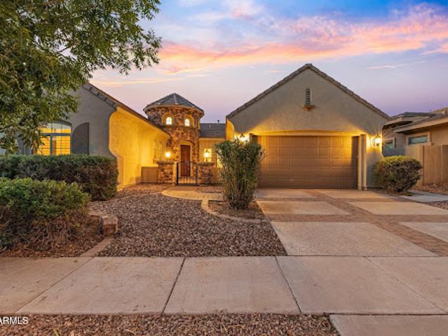 House for sale in Gilbert, Arizona