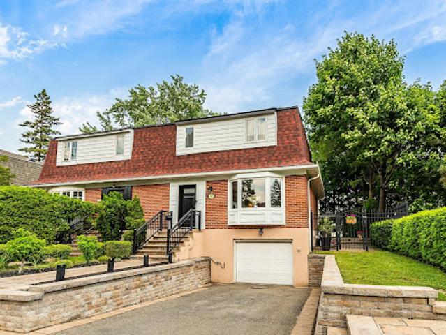House for sale in Mont-royal, Quebec