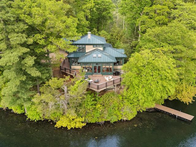 House for sale in Sturbridge House for sale in Sturbridge
