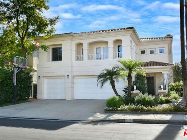 House for sale in Calabasas, California