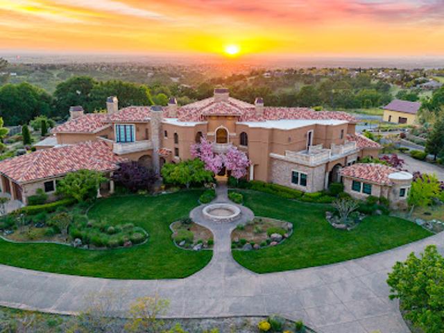 House for sale in Loomis