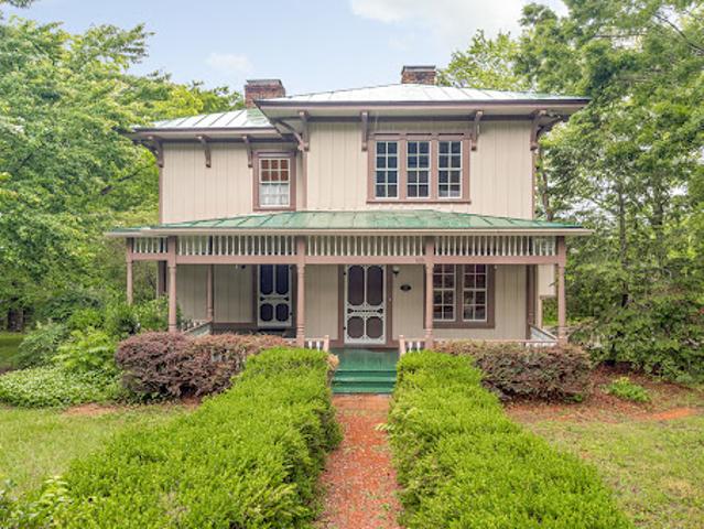 House for sale in Mount Pleasant, North Carolina