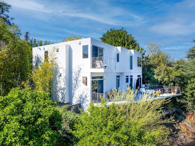 House for sale in Canoga Park, California