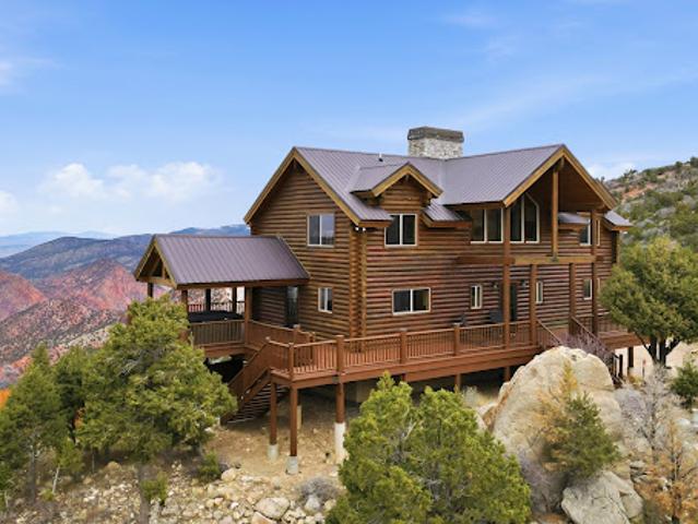 House for sale in Iron, Utah