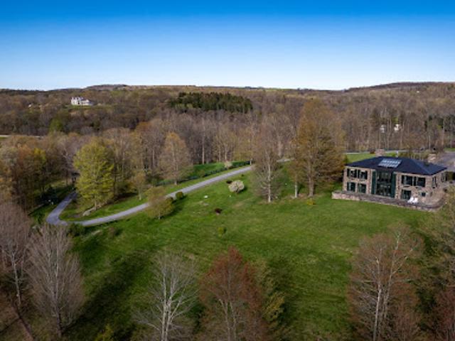 House for sale in New York