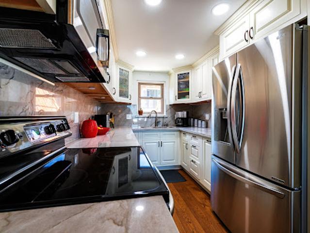 House for sale in Signal Hill