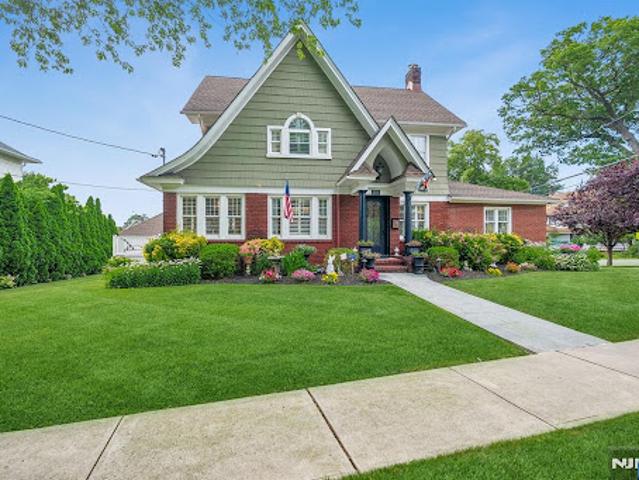 House for sale in Rutherford, New Jersey