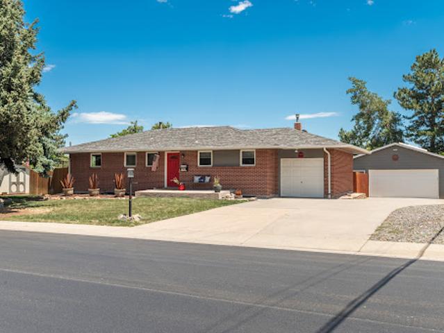 House for sale in Arapahoe, Colorado