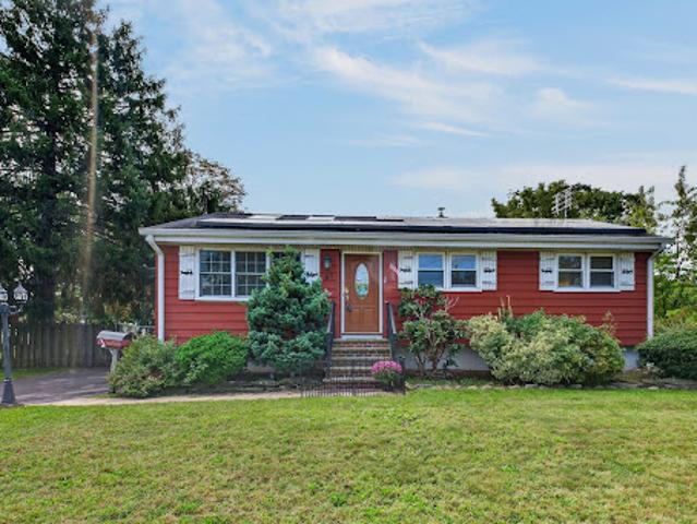 House for sale in Piscataway, New Jersey