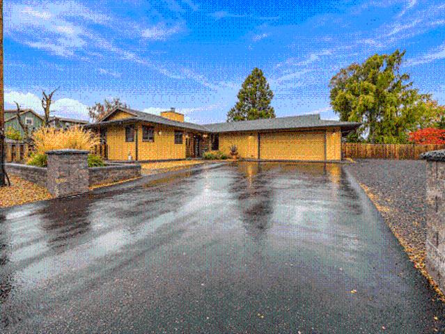 House for sale in Prineville, Crook County