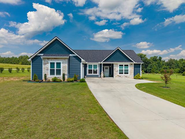 House for sale in Six Mile Run, South Carolina