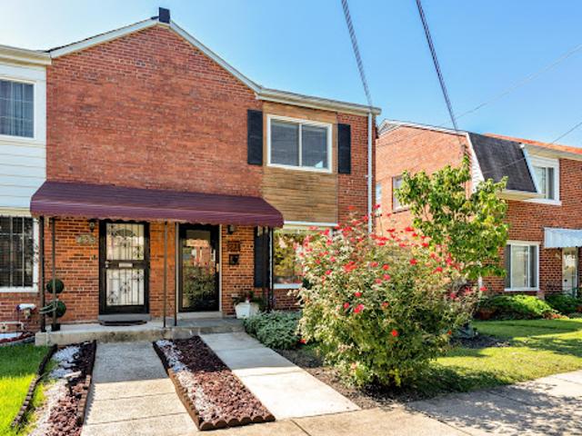 House for sale in Washington, Washington DC