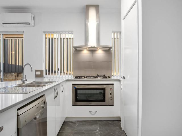 House for rent in Hamilton Hill, Western Australia