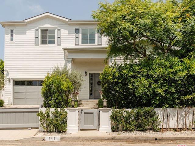 House for sale in Canoga Park, California