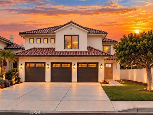 House for sale in Orange, Orange County
