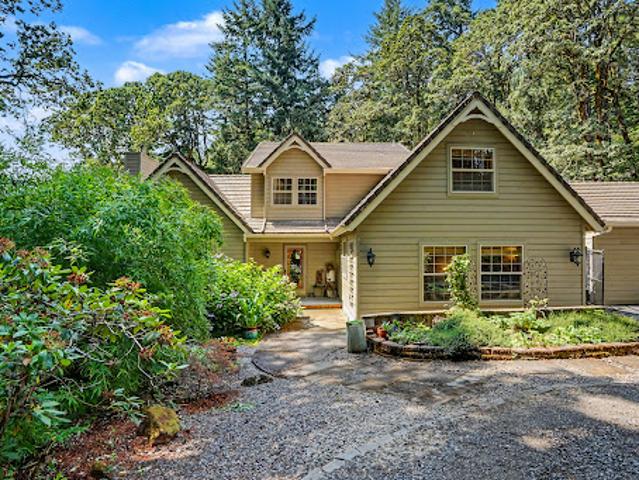 House for sale in Oregonia
