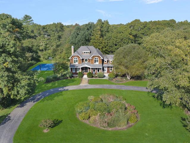 House for sale in South Kingstown, South County