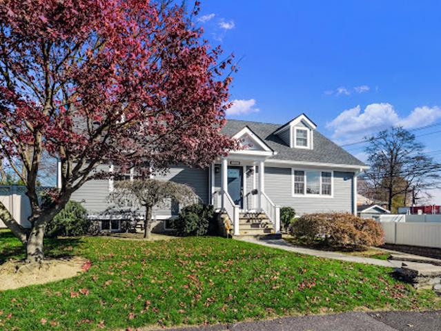 House for sale in New York
