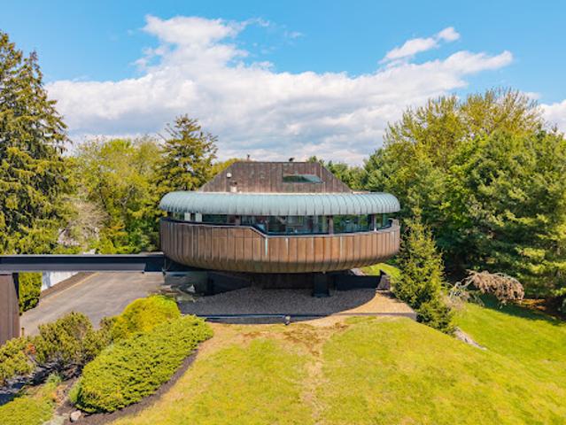 House for sale in Guilford, Connecticut