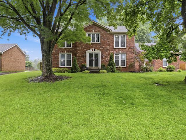 House for sale in Prospect, Kentucky