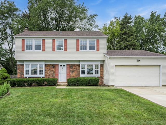 House for sale in Buffalo Grove, Illinois