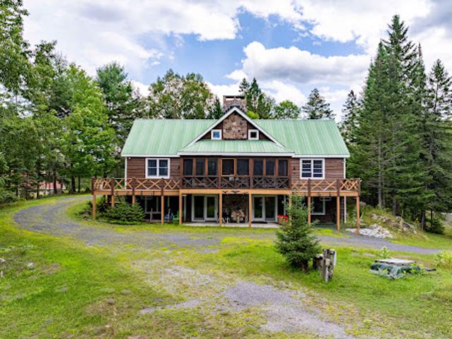 House for sale in Town of Indian Lake, Hamilton County