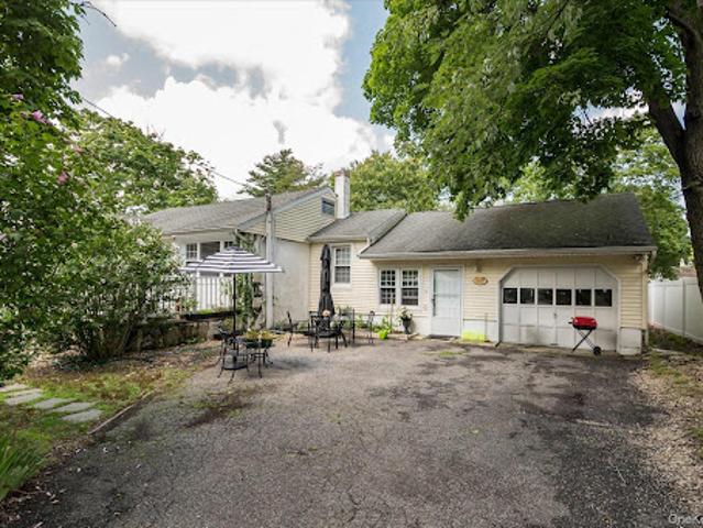 House for sale in Huntington, New York