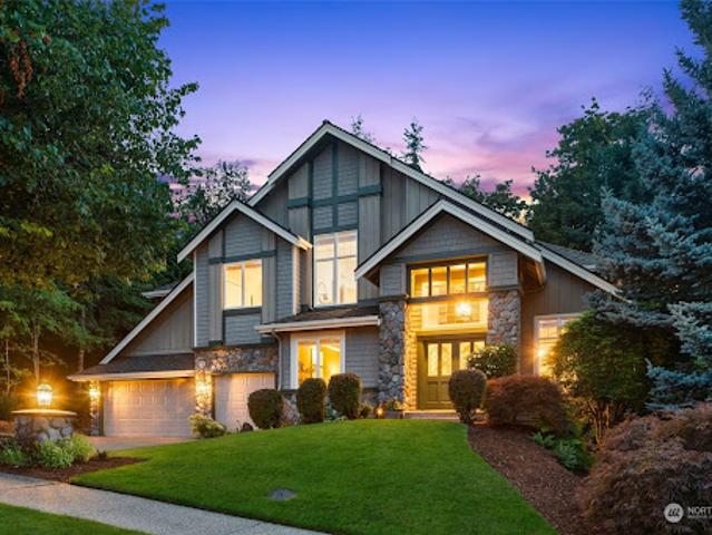House for sale in Bellevue, Washington