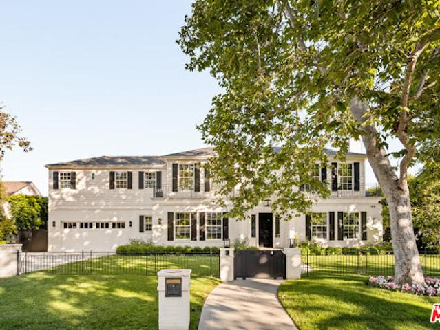House for sale in Canoga Park, California