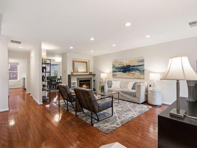 House for sale in Washington