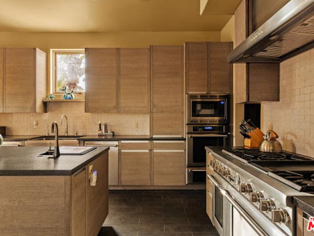 House for sale in Canoga Park, California