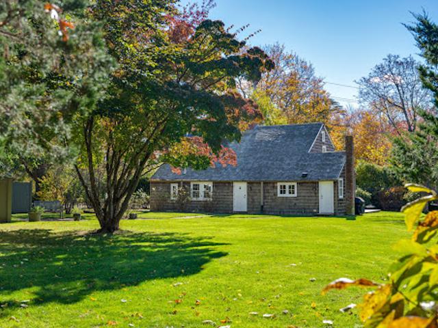 House for sale in Wainscott, New York