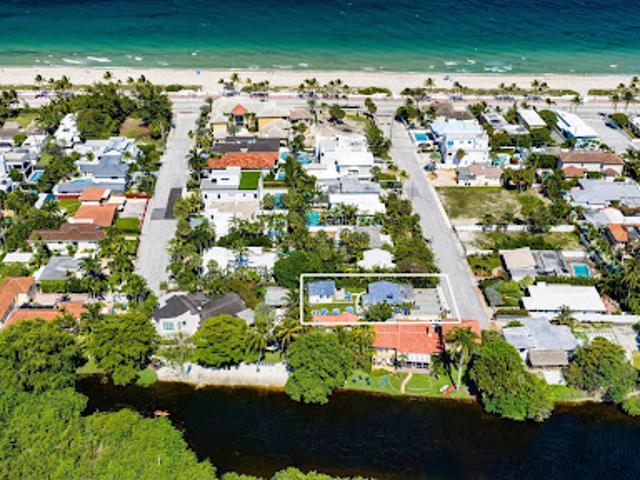 House for sale in Oakland Park, Florida