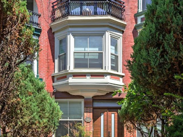 House for sale in Arverne, New York