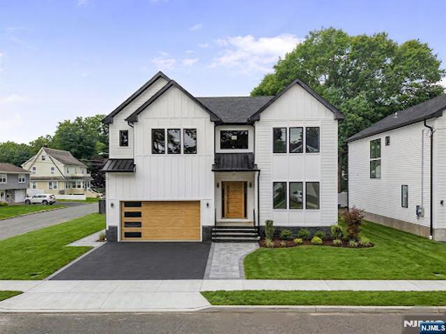 House for sale in Emerson, New Jersey