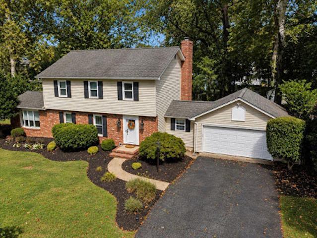 House for sale in Edgewater, Anne Arundel County