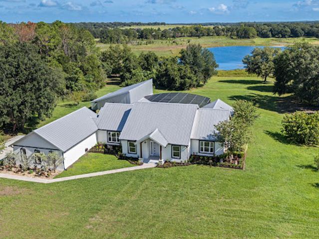House for sale in Groveland, Florida