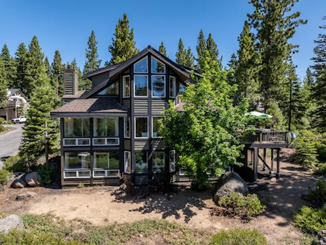 House for sale in Carnelian Bay
