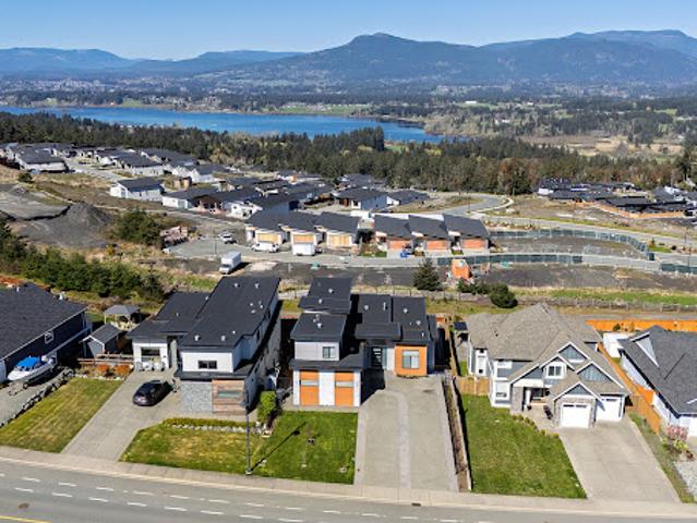 House for sale in Duncan, British Columbia