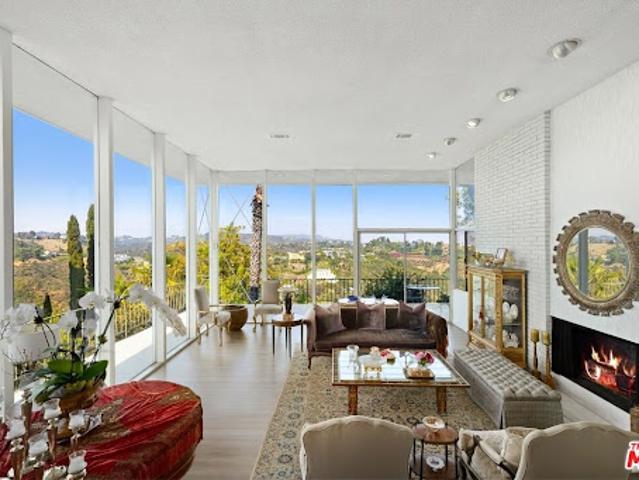House for sale in Canoga Park, California