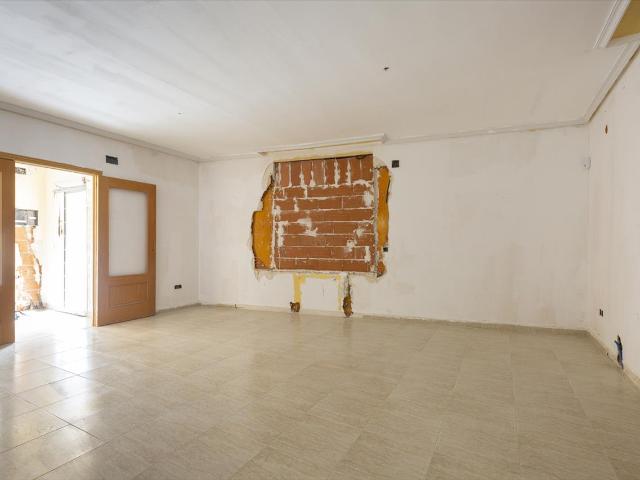 Casa en venta en Valdelaguna, Madrid