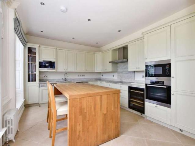 House for sale in Fairford, Cotswold