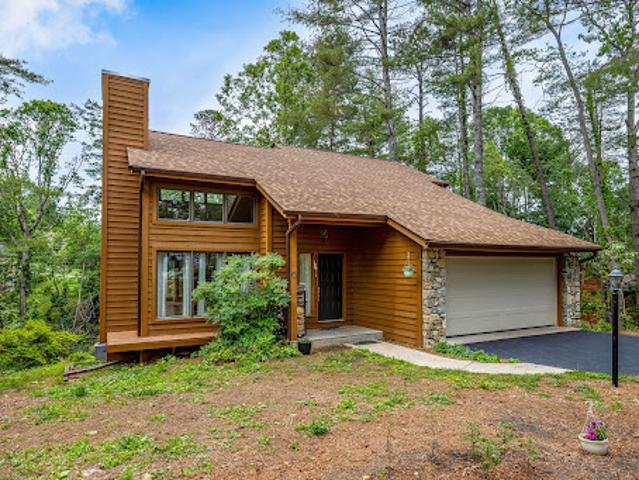 House for sale in Fletcher
