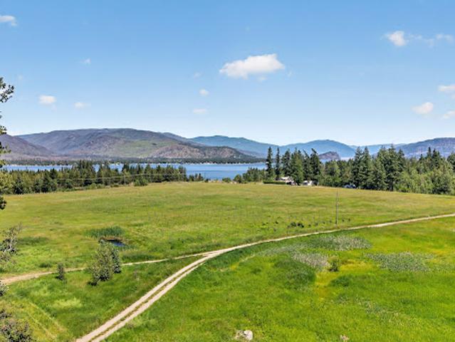 House for sale in Sorrento, British Columbia