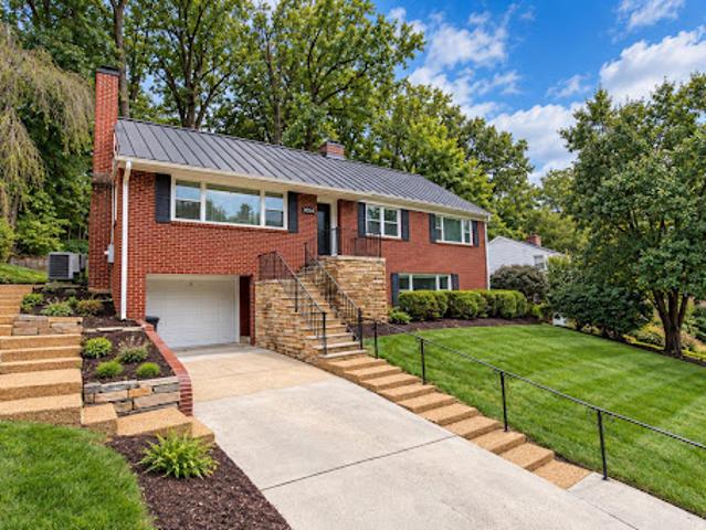 House for sale in Arlington, Northampton County